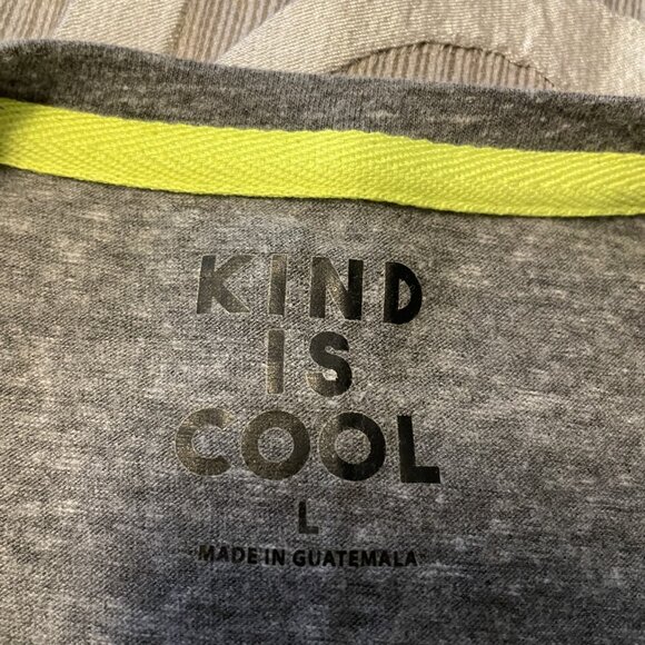 Kind is Cool Girls Size Youth Large Grey Asymmetrical hem T-shirt graphics EUC - Picture 3 of 4